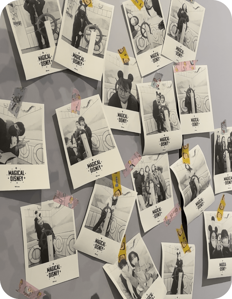 レシート写真機 photo wall at the Disney MAGICAL DISNEY pop-up store